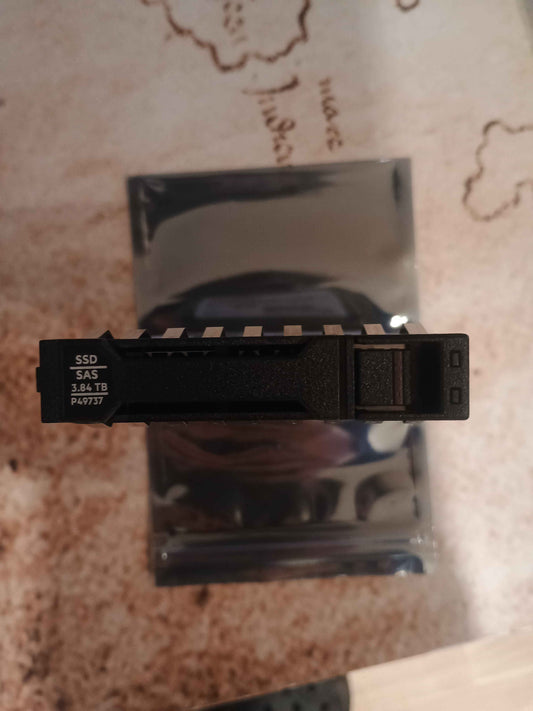 HPE/Samsung PM1653 MZ-ILG3T80 3.84TB SAS 24Gbps + Orginal Caddy