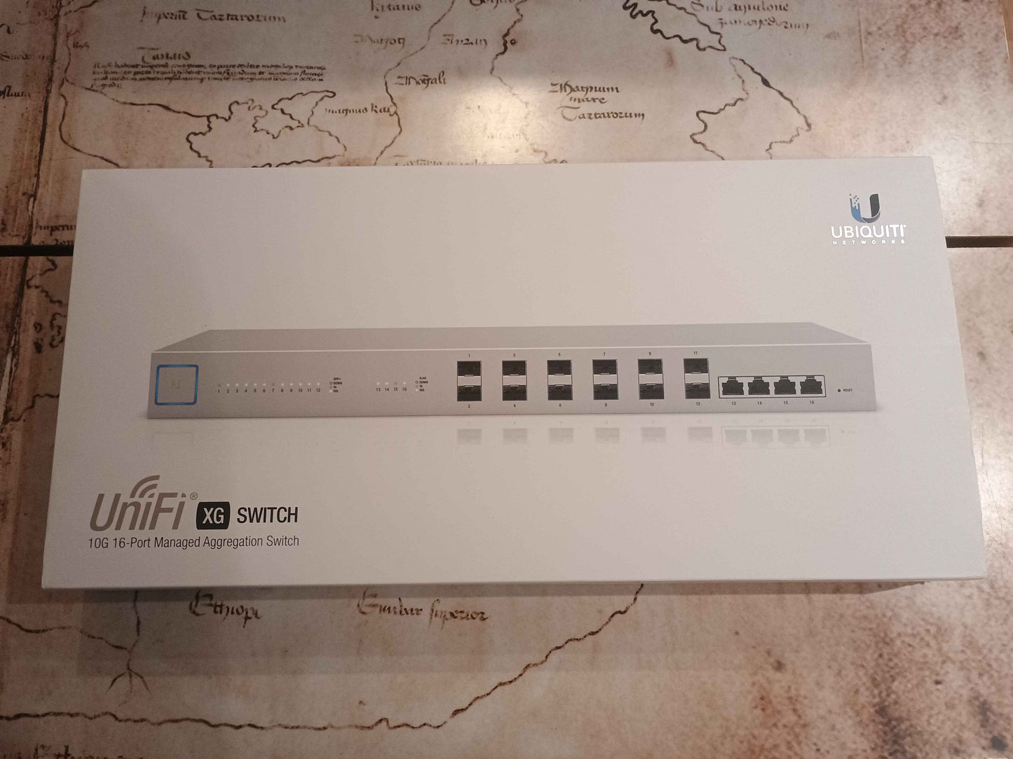 Ubiquiti Networks US-16-XG 10G 16-Port Managed Aggregation Switch,White